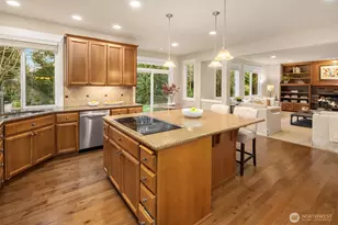 27548 SE 28th Ct, Sammamish, WA 98075 - Photo 12