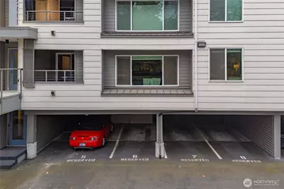 3609 14th Avenue W #204, Seattle, WA 98119 - Photo 2