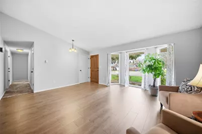 10417 NW 24th Avenue, Vancouver, WA 98685 - Photo 4