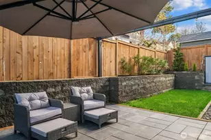 8004 Burke Ave N, Seattle, WA 98103 - Photo 40