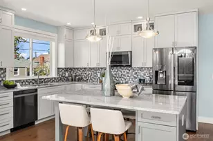 8004 Burke Ave N, Seattle, WA 98103 - Photo 28