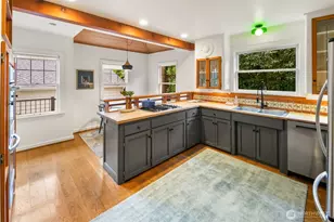 625 34th Ave E, Seattle, WA 98112 - Photo 10