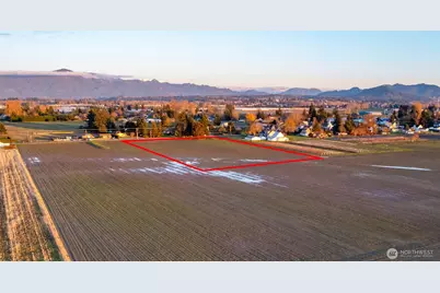 13614 Avon Allen Road, Mount Vernon, WA 98273 - Photo 4