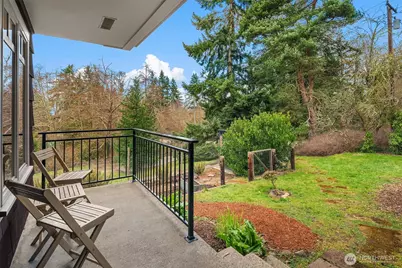 11305 103rd Avenue SW, Vashon, WA 98070 - Photo 4