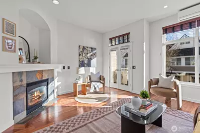 1621 Huckleberry Circle #1621, Issaquah, WA 98029 - Photo 2