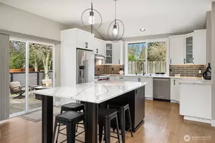 8406 NE 121st Pl, Kirkland, WA 98034 - Photo 8