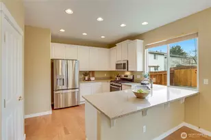 5006 NE 4th Pl, Renton, WA 98059 - Photo 16