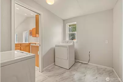 1011 Lake Park Drive SW, Tumwater, WA 98512 - Photo 12