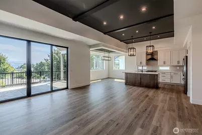 958 Racine Springs Dr., Wenatchee, WA 98801 - Photo 2