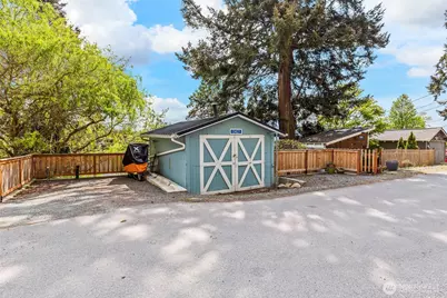 13427 N Green Street, Anacortes, WA 98221 - Photo 32