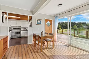 13427 N Green St, Anacortes, WA 98221 - Photo 10