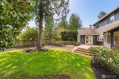 23410 NE 23 Street, Sammamish, WA 98074 - Photo 2