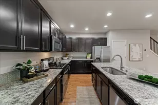 12107 SE 294th Ct, Auburn, WA 98092 - Photo 6