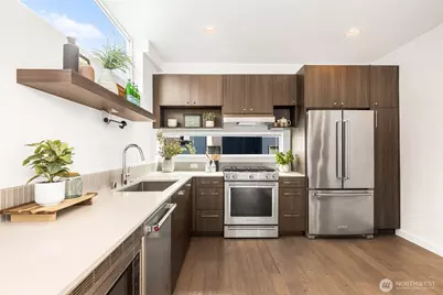 1764 C 18th Avenue S, Seattle, WA 98144 - Photo 8