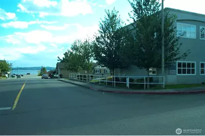 3501 NW Lowell Street, Silverdale, WA 98383 - Photo 2