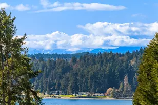 15451 Harvey Rd NE, Bainbridge Island, WA 98110 - Photo 2