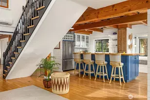 15451 Harvey Rd NE, Bainbridge Island, WA 98110 - Photo 10