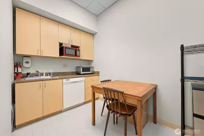 701 E Holly Street, Bellingham, WA 98225 - Photo 20