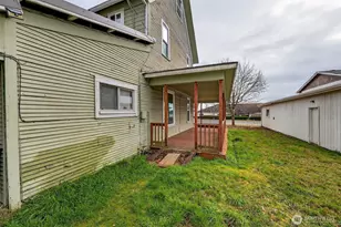 514 W Main St, Elma, WA 98541 - Photo 8