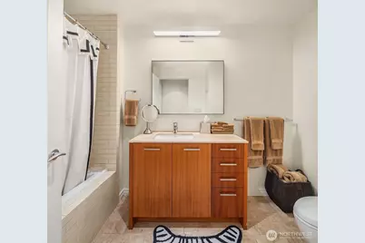 10700 NE 4th Street #2412, Bellevue, WA 98004 - Photo 28