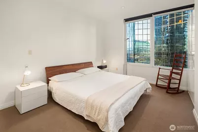 10700 NE 4th Street #2412, Bellevue, WA 98004 - Photo 24