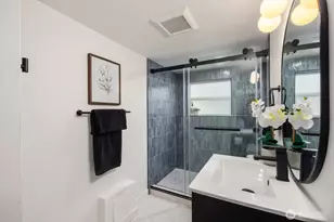 3232 26th Ave W, Seattle, WA 98199 - Photo 20