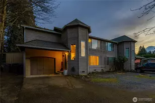3621 103rd Ave SE, Lake Stevens, WA 98258 - Photo 2