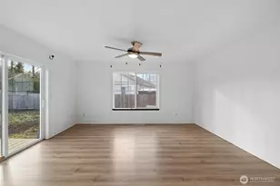 1228 Hemlock Pl, Mount Vernon, WA 98273 - Photo 6