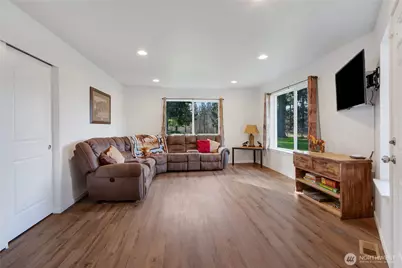 6814 300th Street S, Roy, WA 98580 - Photo 6