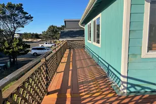 32914 G St, Ocean Park, WA 98640 - Photo 2