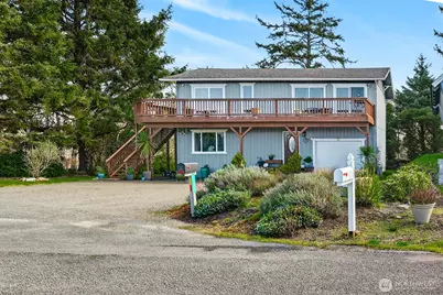 33612 J Place, Ocean Park, WA 98640 - Photo 1
