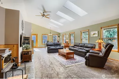 15828 234th Street SE, Snohomish, WA 98296 - Photo 8
