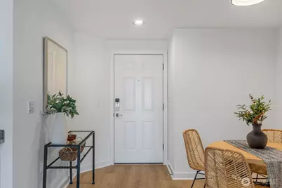 231 Belmont Avenue E #206, Seattle, WA 98102 - Photo 32