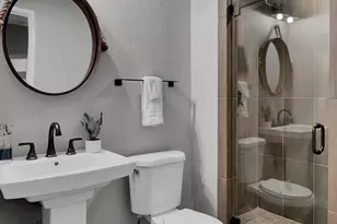 2001 E Yesler Way, Seattle, WA 98122 - Photo 6