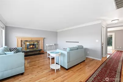 1316 129th Street S, Tacoma, WA 98444 - Photo 6