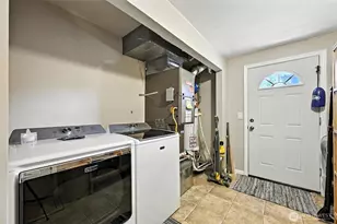 7212 188th Ave E, Bonney Lake, WA 98391 - Photo 16