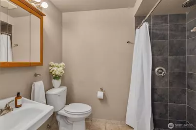 14720 NE 164th Street, Woodinville, WA 98072 - Photo 18