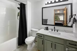 11915 Roseberg Ave S, Seattle, WA 98168 - Photo 16