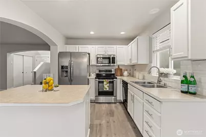 7258 176th St Ct E, Puyallup, WA 98375 - Photo 8