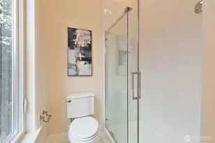 5212 S Mayflower St, Seattle, WA 98118 - Photo 18