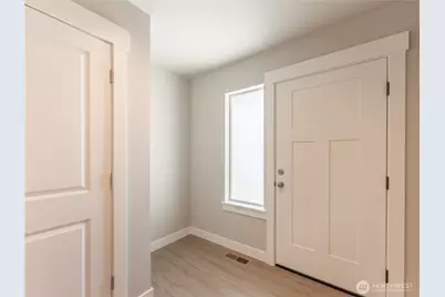 92 Salmon Drive, Wenatchee, WA 98801 - Photo 4