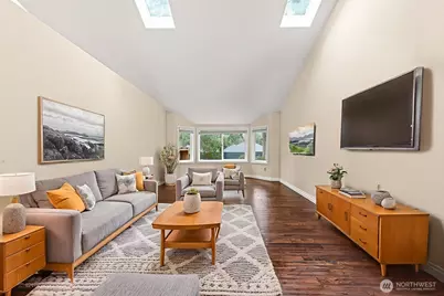 8704 46th Street NW, Gig Harbor, WA 98335 - Photo 2