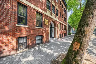 2132 5th Ave, Seattle, WA 98121 - Photo 18