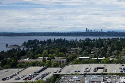 650 Bellevue Way NE #2404, Bellevue, WA 98004 - Photo 4