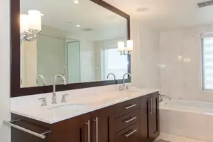 650 Bellevue Way NE, Bellevue, WA 98004 - Photo 30