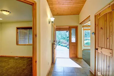 5707 316th Street NW, Stanwood, WA 98292 - Photo 2