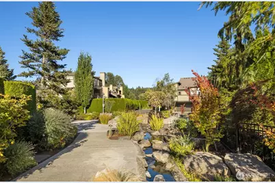 1211 N 42nd Place, Renton, WA 98056 - Photo 38