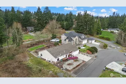 1010 Lightning Way, Camano Island, WA 98282 - Photo 2