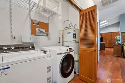 1010 Lightning Way, Camano Island, WA 98282 - Photo 28