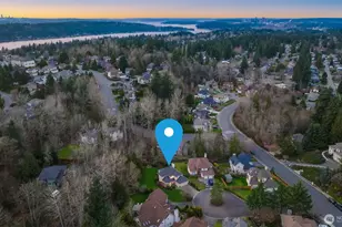 12150 SE 76th Pl, Newcastle, WA 98056 - Photo 2